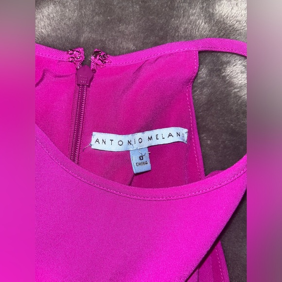 Antonio Melani Jumpsuit Romper Purple. Size Zero. Legs slit above ankle. - Picture 2 of 4